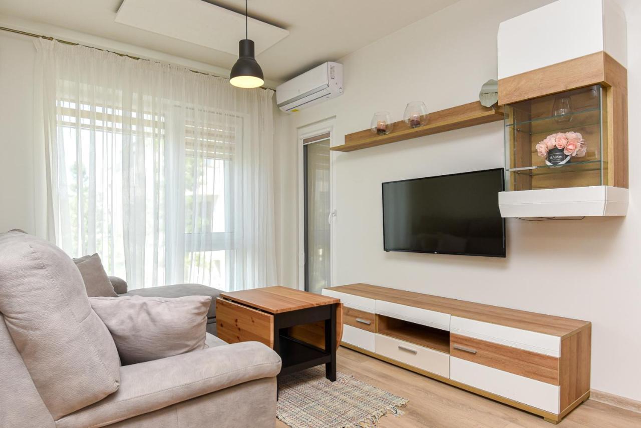 Dianos Apartamentai Паланга Екстериор снимка